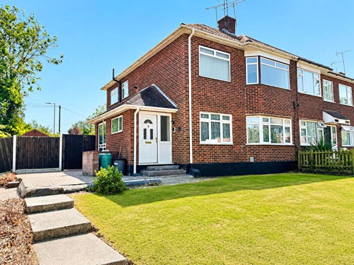 2 Bedroom Maisonette To Rent In Crushes Close, Hutton, Brentwood, CM13