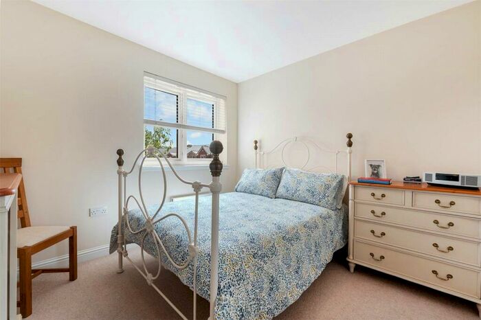 3 Bedroom End Of Terrace House For Sale In McNaughton Court, Stirling, Stirlingshire, FK8