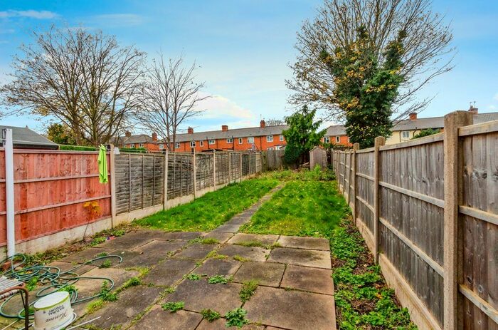 3 Bedroom Terraced House For Sale In Vimy Road, Wednesbury, West Midlands, WS10