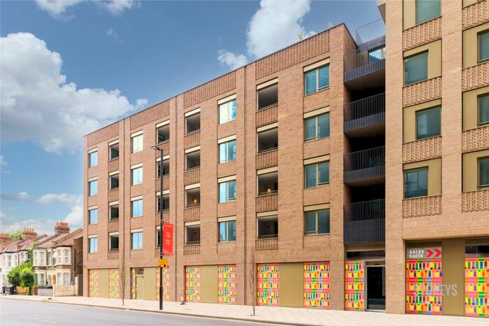 2 Bedroom Apartment To Rent In Ashley Road, Tottenham Hale, London, N17