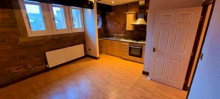 1 Bedroom Apartment To Rent In Arcade Royal, Commercial Street, Halifax, HX1