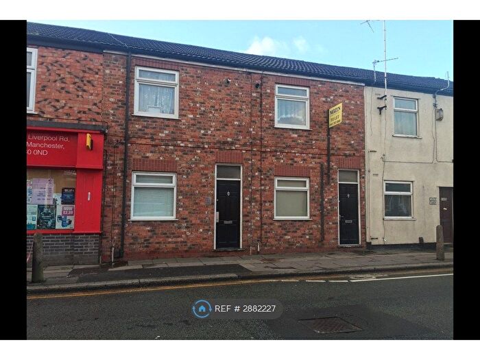 2 Bedroom Flat To Rent In Liverpool Road, Eccles, Manchester, M30