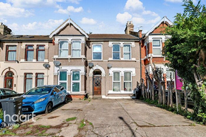 1 Bedroom Flat For Sale In Ashgrove Road, Ilford, IG3