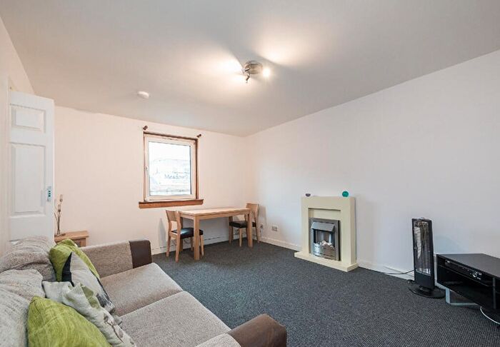 1 Bedroom Flat To Rent In Abbey Lane, Edinburgh, EH8