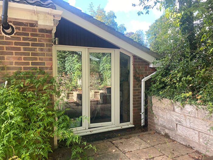 1 Bedroom Property To Rent In Pine Walk, Southampton, SO16