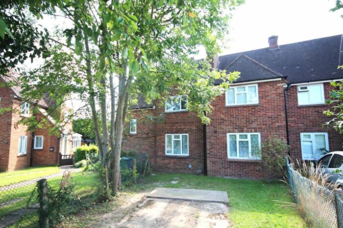 2 Bedroom Ground Maisonette To Rent In Leachcroft, Chalfont St Peter, SL9