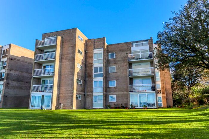 3 Bedroom Flat To Rent In Elton Road, Clevedon, BS21