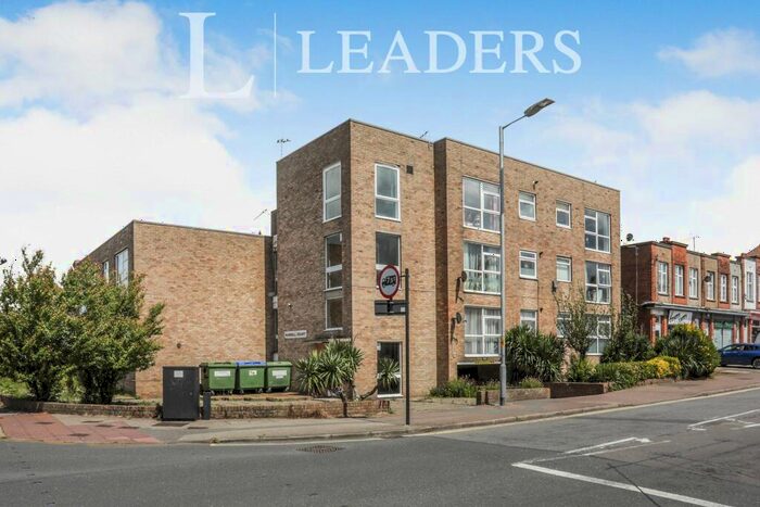 2 Bedroom Apartment To Rent In Beach Station Road, Felixstowe, IP11