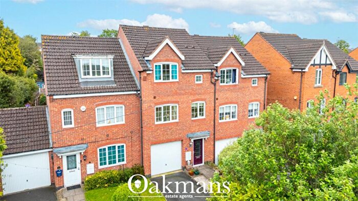 4 Bedroom Terraced House For Sale In Marlgrove Court, Marlbrook, Bromsgrove, Worcestershire, B61