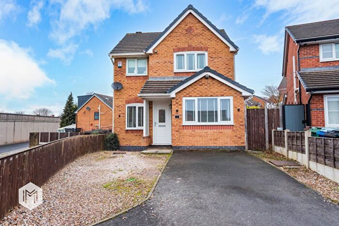 4 Bedroom Detached House For Sale In Inglewood Close, Bury, Greater Manchester, BL9