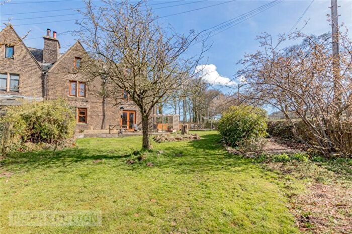 4 Bedroom House For Sale In Wilshaw Road, Meltham, Holmfirth, West Yorkshire, HD9