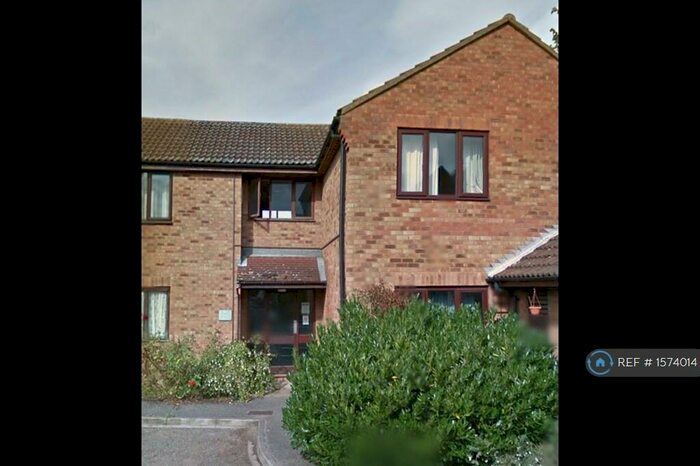 1 Bedroom Flat To Rent In Corrie Road, Cambridge, CB1