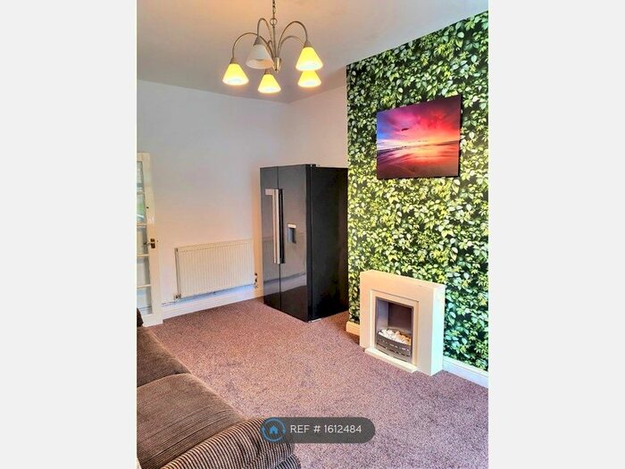 2 Bedroom Terraced House To Rent In Hampshire Street, Huddersfield, HD5