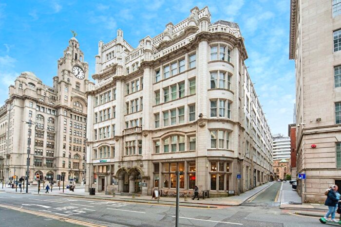 2 Bedroom Flat For Sale In Water Street, Liverpool, L3