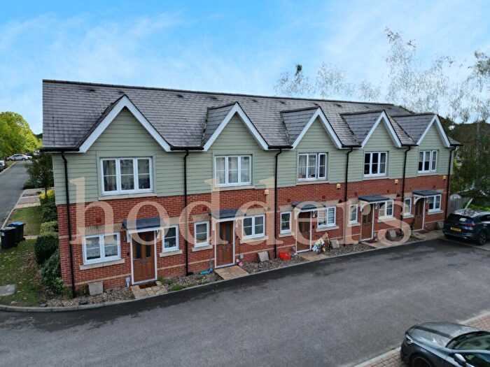 2 Bedroom Terraced House To Rent In , KT16