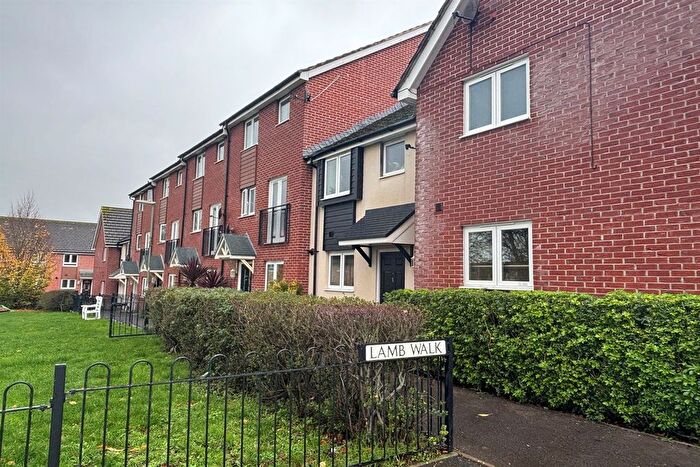 3 Bedroom Terraced House To Rent In Lamb Walk, Havant, Hampshire, PO9