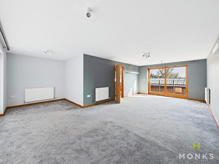 3 Bedroom Terraced House For Sale In Salop Road, Oswestry, SY11