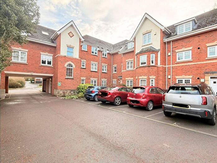 2 Bedroom Apartment To Rent In The Chase, Beacon Lane, Heswall, Wirral, Merseyside, CH60