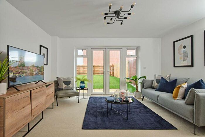 2 Bedroom Semi Detached House For Sale In Perrybrook Road, Brockworth, GL3