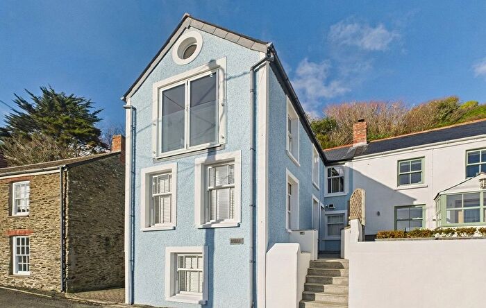 3 Bedroom Semi-detached House For Sale In Portloe, Truro, Cornwall, TR2