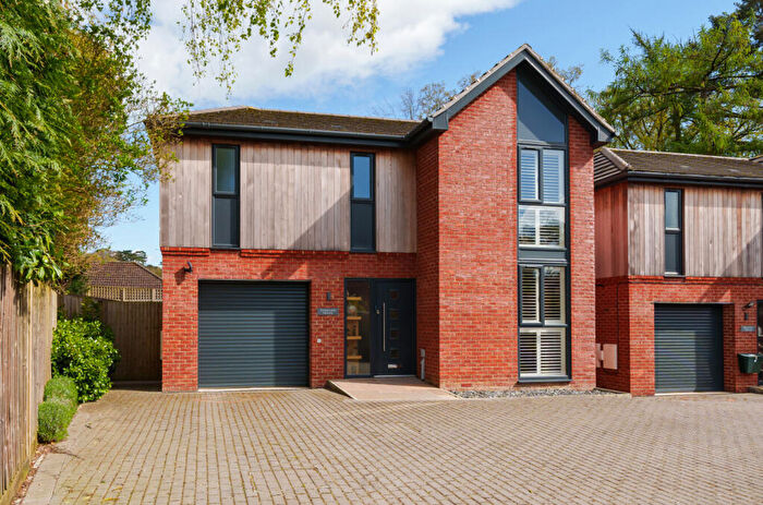 3 Bedroom Detached House For Sale In Evingar Road, Whitchurch, Hampshire, RG28