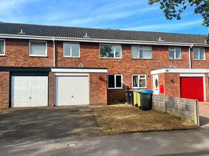 3 Bedroom Terraced House For Sale In Crosslands, Milton Keynes, Buckinghamshire, MK14