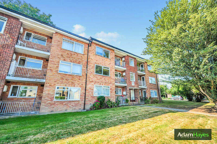 2 Bedroom Flat To Rent In Athenaeum Road, Whetstone, N20