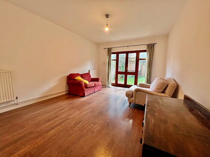 3 Bedroom Terraced House To Rent In Pulteney Close, London, E3
