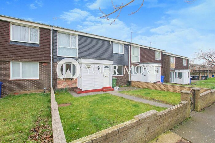 2 Bedroom Flat To Rent In Chirnside, Cramlington, Northumberland, NE23