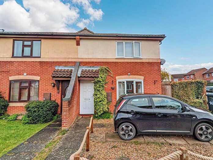 1 Bedroom Semi-Detached House To Rent In Sheringham, NR26
