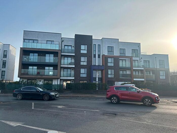 2 Bedroom Flat To Rent In Sutton Road, Southend-on-Sea, SS2