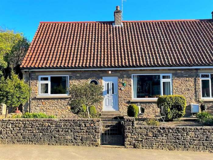 3 Bedroom Property For Sale In High Street, Thornton-Le-Dale, Pickering, YO18