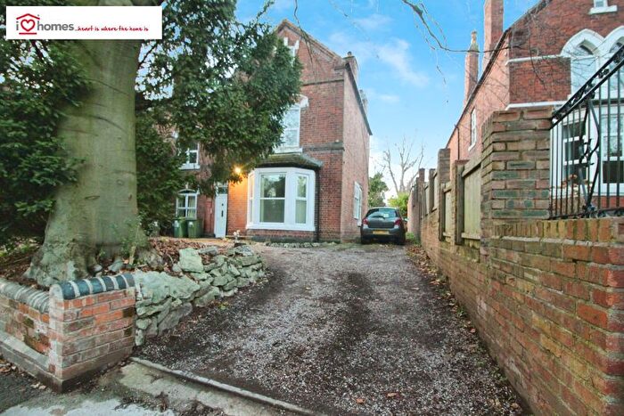 1 Bedroom Flat To Rent In Highgate Road, Walsall, WS1