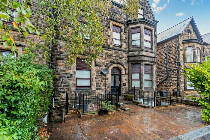 1 Bedroom Flat To Rent In East Parade, Harrogate, HG1