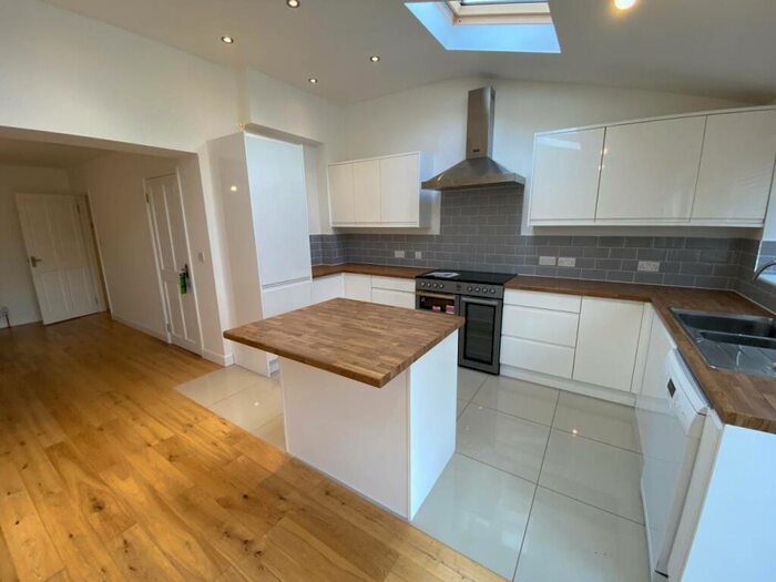 4 Bedroom Terraced House To Rent In Third Avenue, Northville, Bristol, BS7