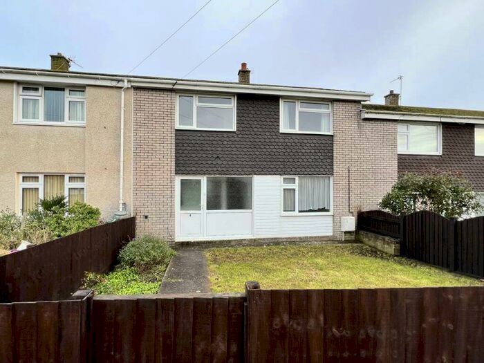 3 Bedroom House To Rent In Rees Court, Llantwit Major, Vale Of Glamorgan, CF61