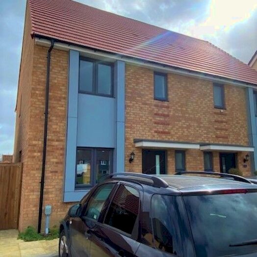 3 Bedroom Property To Rent In Fruit Fields Drive, Rainham, Gillingham, ME8