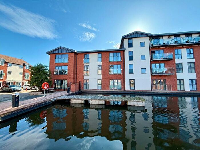 2 Bedroom Apartment For Sale In Larch Way, Stourport-on-Severn, Worcestershire, DY13