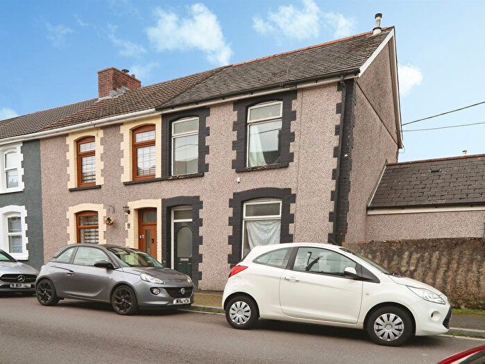 2 Bedroom End Of Terrace House For Sale In Thurston Road, Pontypridd, CF37