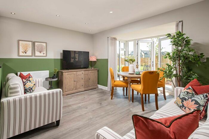 3 Bedroom Terraced House For Sale In Ilkley Road, Burley In Wharfedale, West Yorkshire, LS29