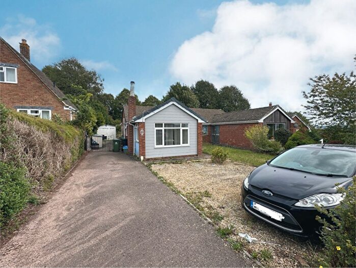 3 Bedroom Semi-detached House For Sale In Berkeley Crescent, Lydney, GL15