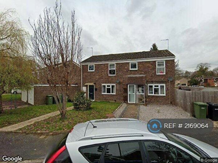 3 Bedroom Semi-Detached House To Rent In Penrhyn Close, Eastleigh, SO50