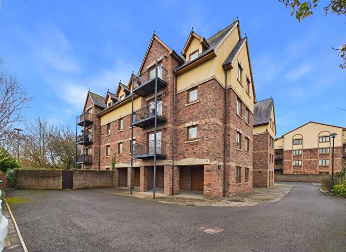 3 Bedroom Flat For Sale In Reiver Place, Carlisle, CA3