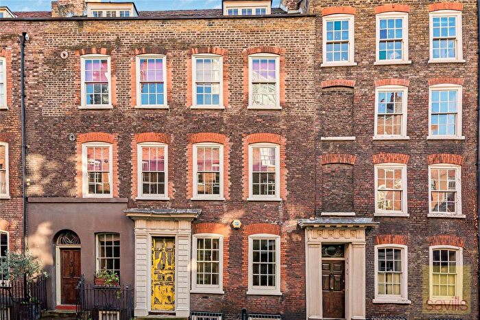 5 Bedroom Terraced House For Sale In Elder Street, London, E1
