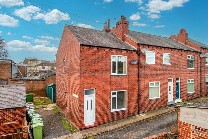 2 Bedroom End Terrace House To Rent In Fearnsides Close, Horbury, WF4