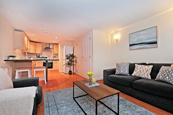 2 Bedroom Flat For Sale In Market Street, The City Centre, Aberdeen, AB11
