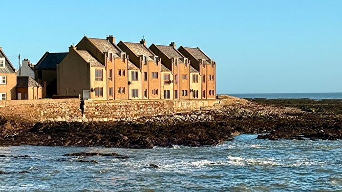 3 Bedroom Flat For Sale In Shoretack Court, Montrose, DD10