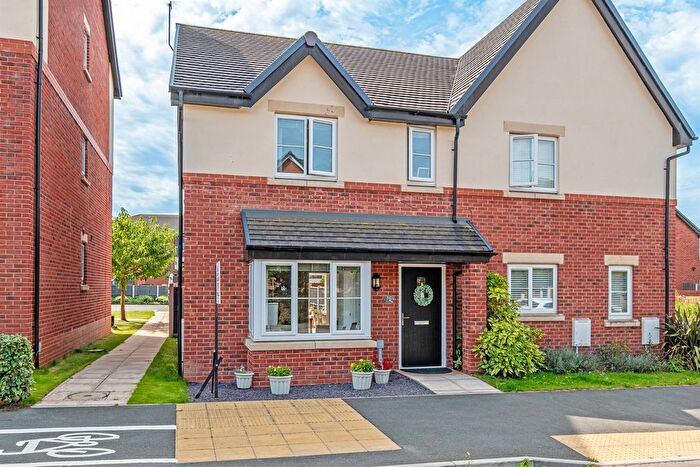 3 Bedroom Semi-Detached House For Sale In Callender Way, Helsby, Frodsham, WA6