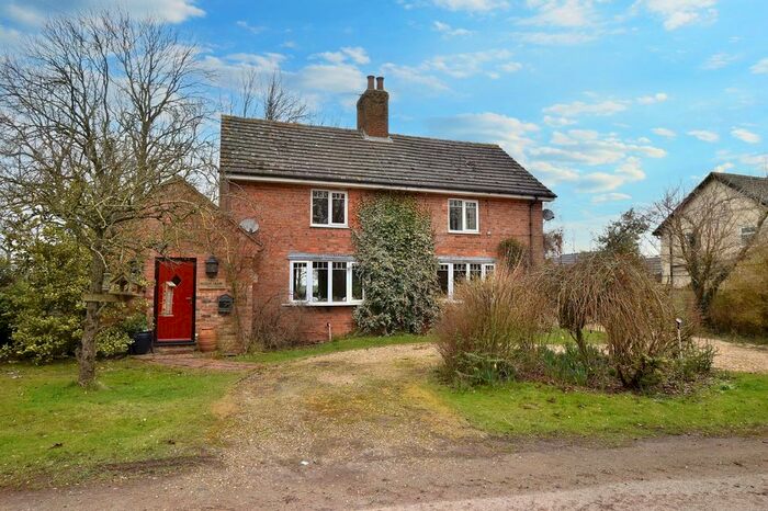 4 Bedroom Detached House For Sale In Withcall, Louth, LN11