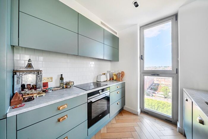 1 Bedroom Flat To Rent In Heritage Lane London, NW6
